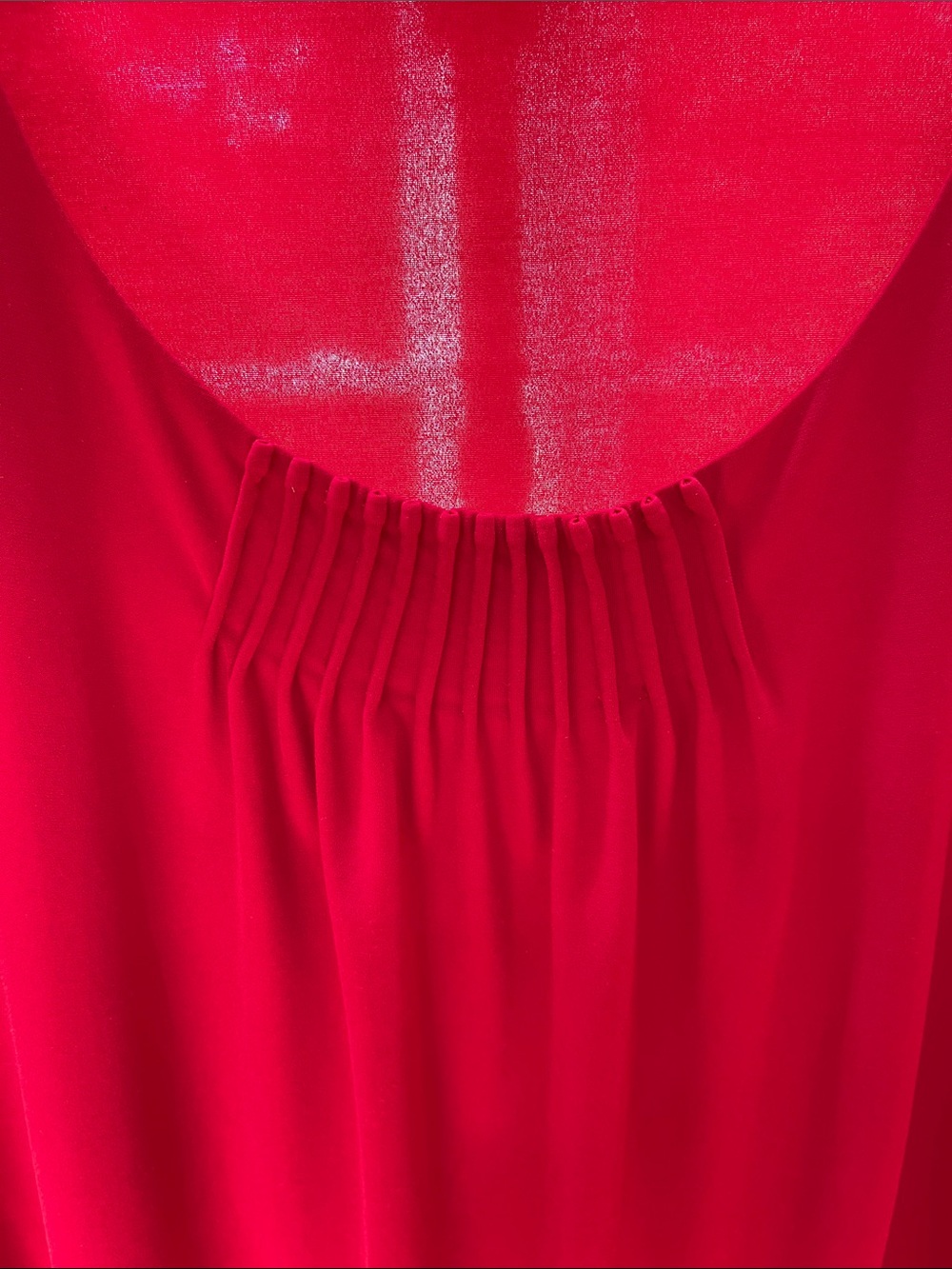 Kasper Women's Crimson Red Sleeveless Pleated Scoop Neck Blouse - Picture 3 of 5